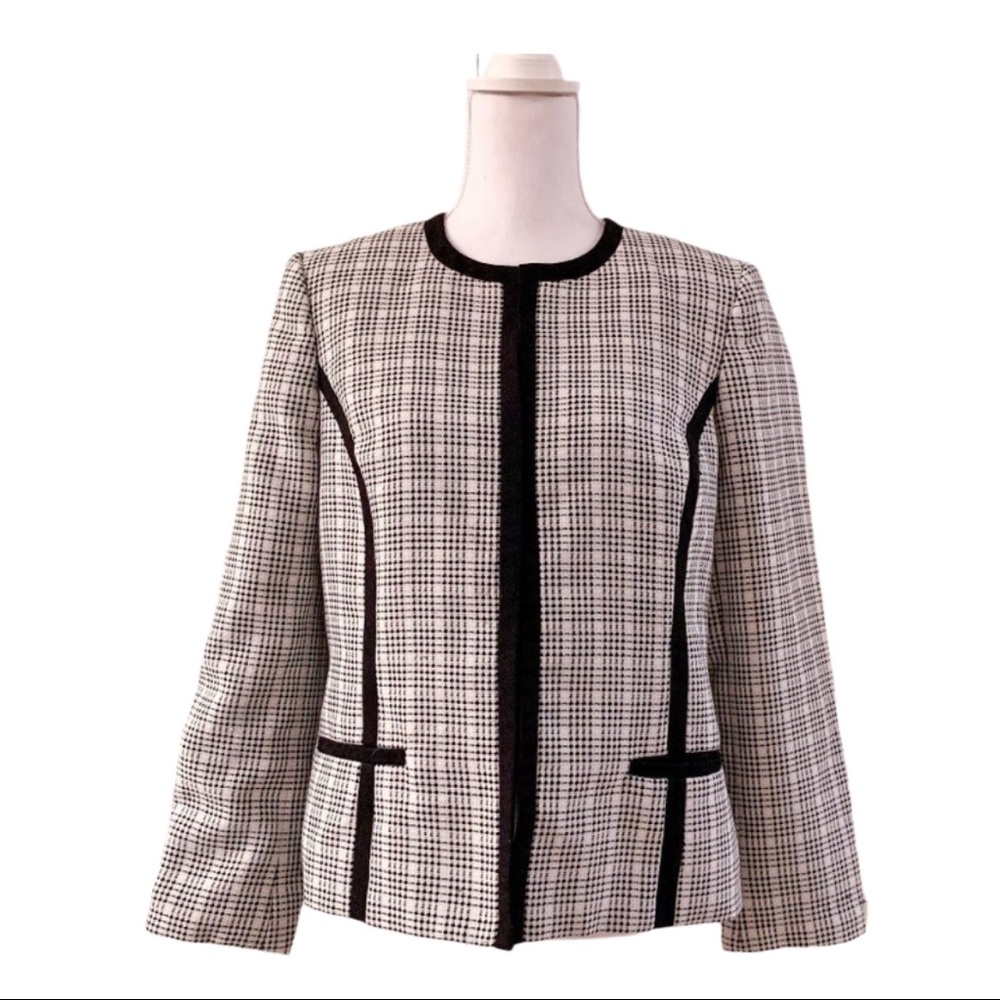 $5 CLEAROUT SALE! Evan-Picone Blazer